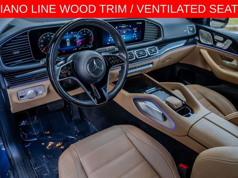 Used 2024 Mercedes-Benz GLE 350 4MATIC w/ AMG Line Exterior image 4