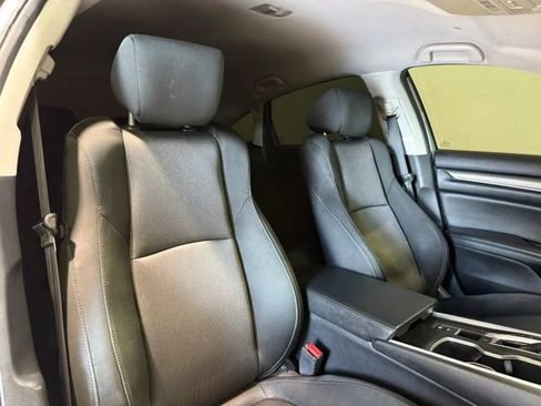 Used 2020 Honda Accord LX image 24