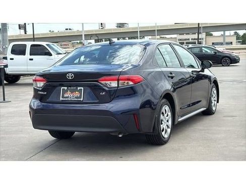 Used 2024 Toyota Corolla LE FWD image 6