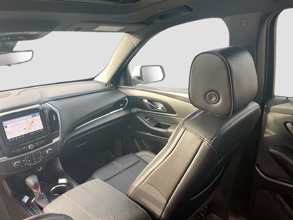 Used 2023 Chevrolet Traverse RS AWD/4WD image 24