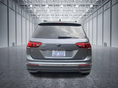 Used 2024 Volkswagen Tiguan SE