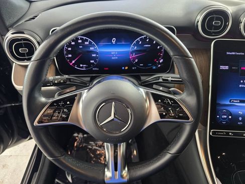 Certified 2025 Mercedes-Benz GLC 300 image 16