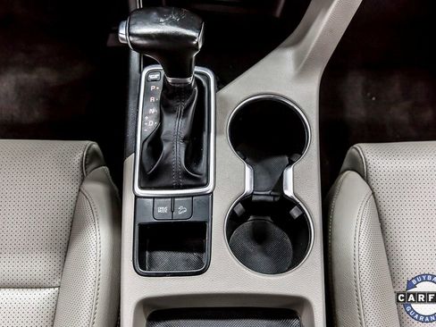 Used 2020 Kia Sportage EX image 23