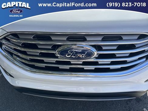 Used 2022 Ford Edge SEL w/ Convenience Package image 10