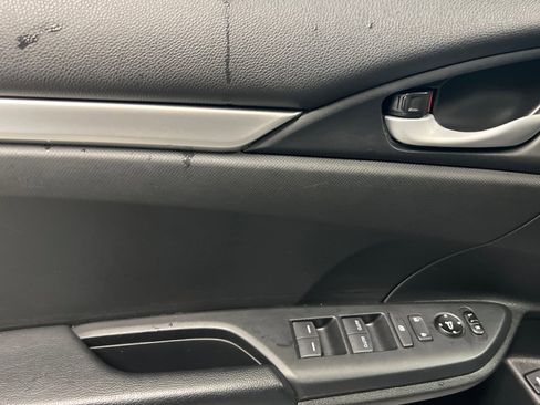 Used 2020 Honda Civic Sport image 10