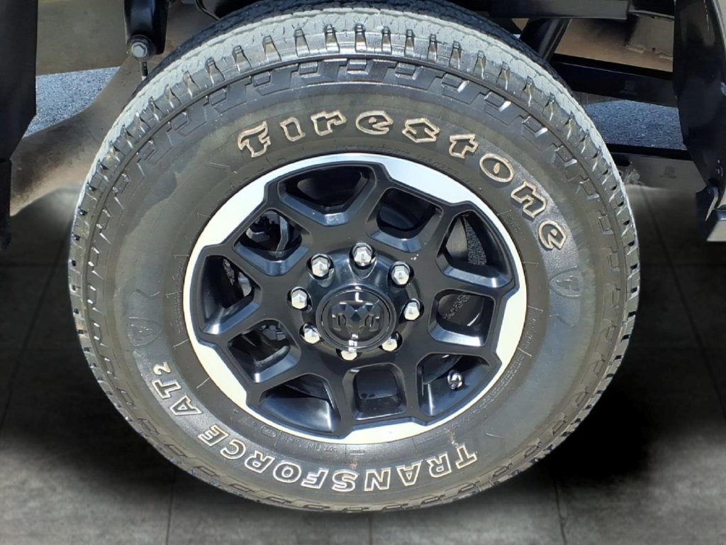 Used 2026 RAM 2500 Laramie AWD/4WD image 9