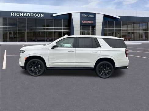 Used 2023 Chevrolet Tahoe High Country image 2