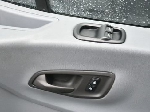 Used 2016 Ford Transit 150 XLT RWD image 22