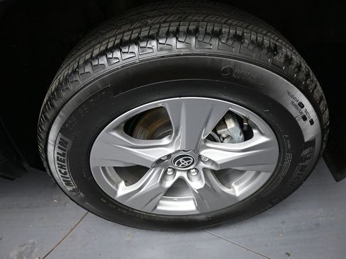 Certified 2024 Toyota RAV4 XLE image 15