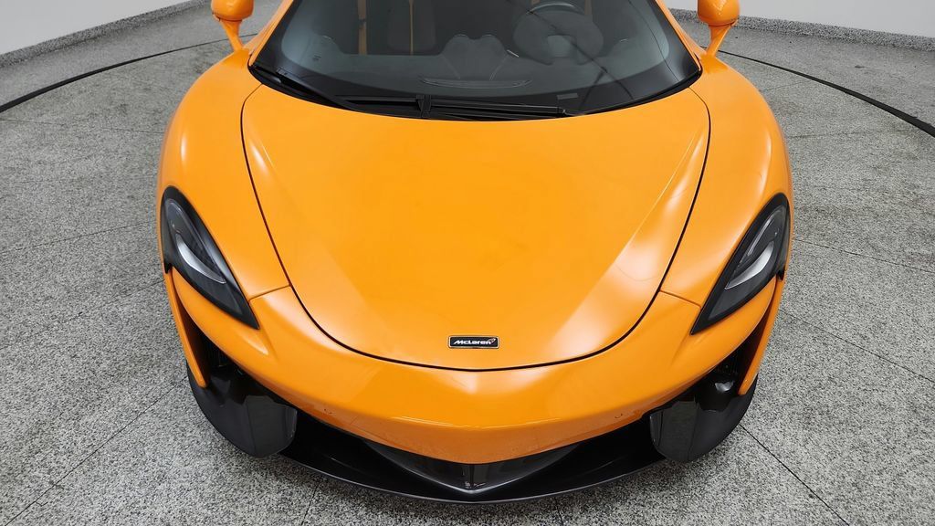 Used 2016 McLaren 570S Coupe RWD image 12