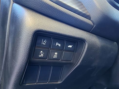 Used 2022 Honda CR-V Touring image 16