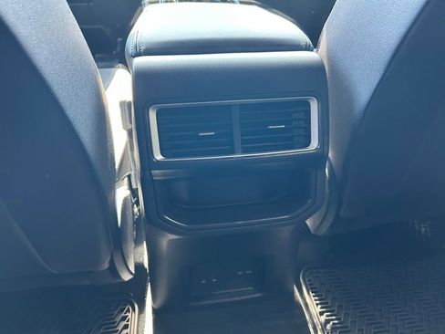 New 2026 Volkswagen Atlas Cross Sport SE image 50