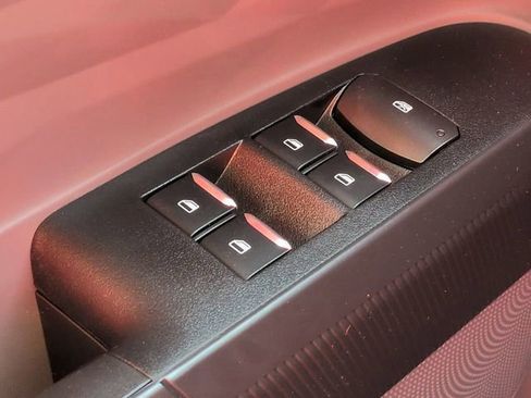 New 2025 Ford Maverick XL image 25