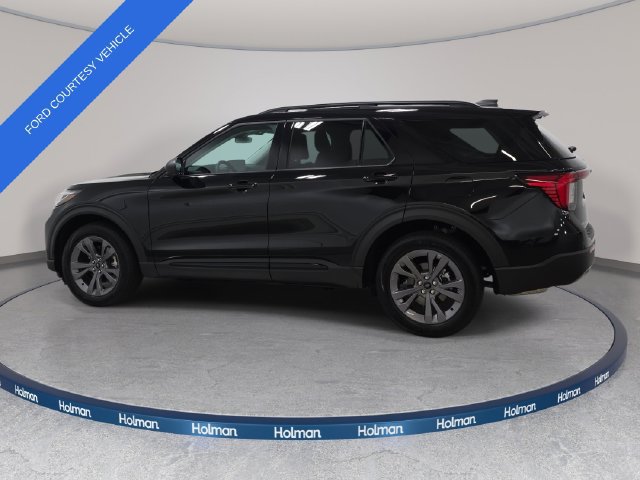 Used 2026 Ford Explorer Active w/ Active Comfort Package AWD/4WD image 9