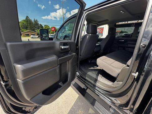 Used 2022 Chevrolet Silverado 2500 Custom w/ Custom Value Package AWD/4WD image 35