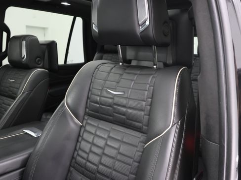 Used 2021 Cadillac Escalade Sport Platinum AWD/4WD image 61