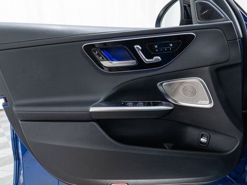 Certified 2024 Mercedes-Benz C 300 4MATIC Sedan image 11