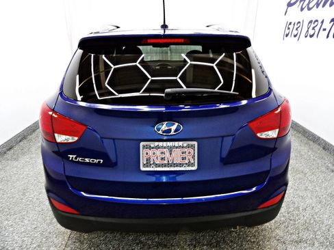 Used 2015 Hyundai Tucson SE image 5