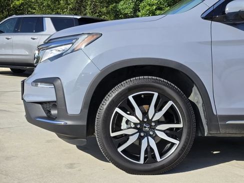 Used 2022 Honda Pilot Touring image 10