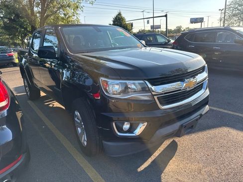 Used 2020 Chevrolet Colorado LT w/ LT Convenience Package AWD/4WD image 3