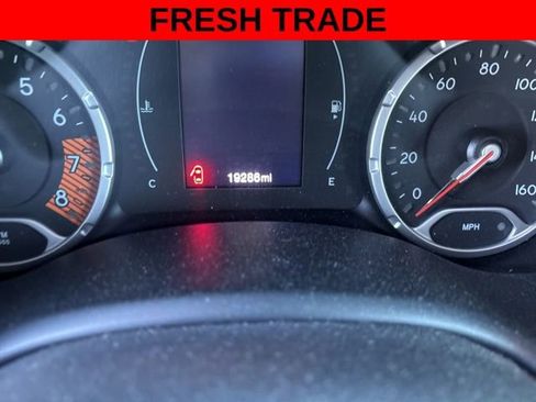 Used 2021 Jeep Renegade Sport image 11