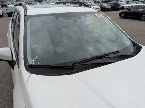 Used 2023 Subaru Forester Premium AWD/4WD image 5