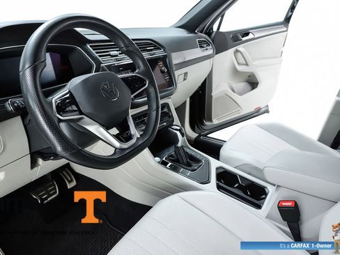 Used 2022 Volkswagen Tiguan SE R-Line FWD image 59