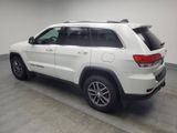 Used 2018 Jeep Grand Cherokee Laredo image 3