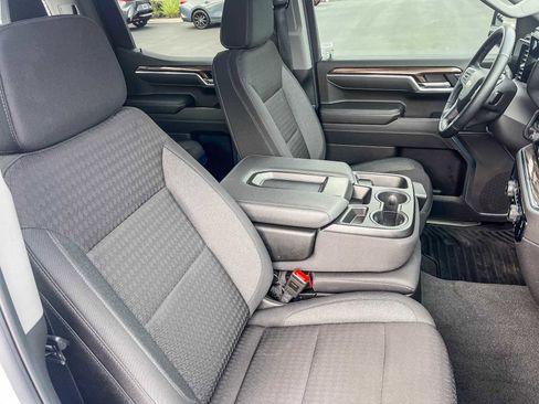 Used 2024 Chevrolet Silverado 1500 LT image 15