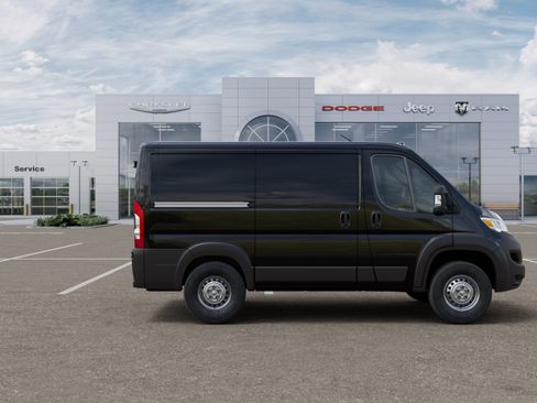New 2026 RAM ProMaster 1500 w/ Convenience Group FWD image 21