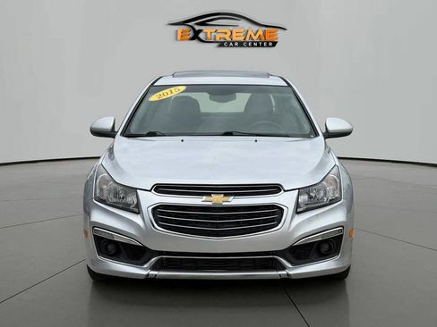 Used 2015 Chevrolet Cruze LT w/ Sun And Sound Package FWD image 9