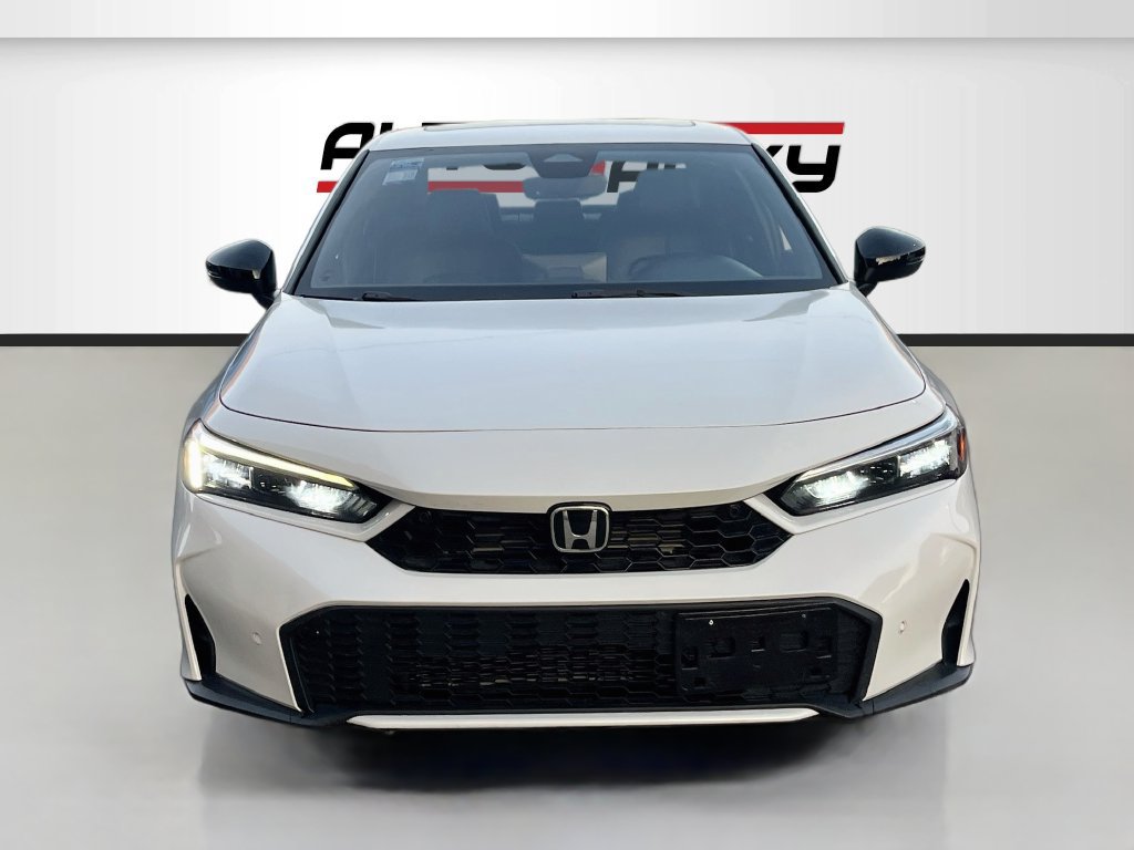 Used 2025 Honda Civic Sport Touring image 2