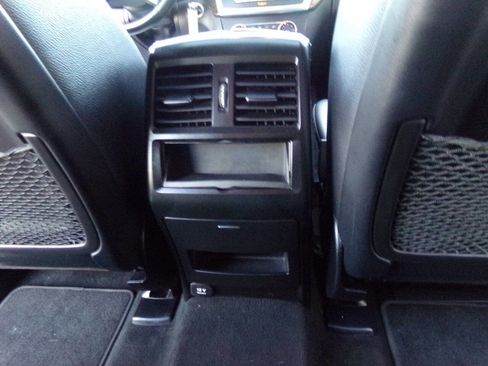 Used 2014 Mercedes-Benz ML 350 4MATIC image 25