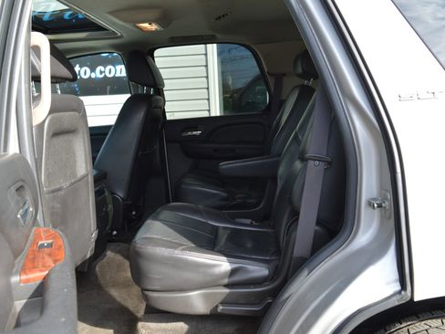 Used 2009 GMC Yukon SLT image 15
