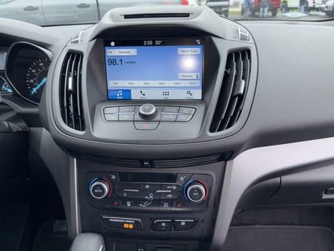 Used 2018 Ford Escape SE w/ SE Sync 3 Package image 8