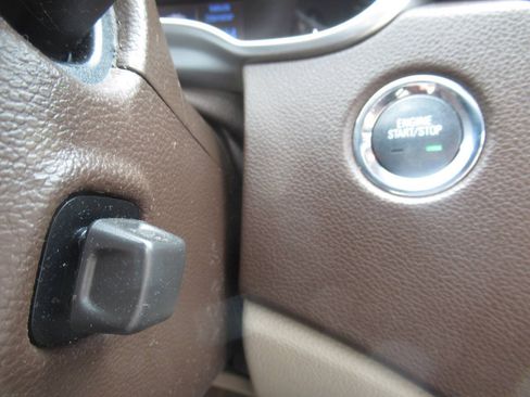 Used 2014 Cadillac SRX Luxury AWD/4WD image 29
