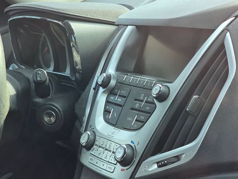 Used 2017 GMC Terrain SLE w/ Chrome Edition FWD image 14