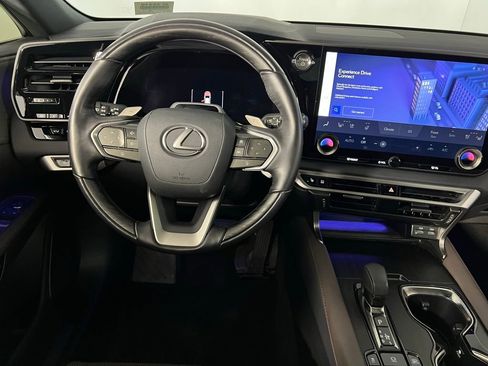 Used 2025 Lexus RX 450h AWD w/ Convenience Package image 15