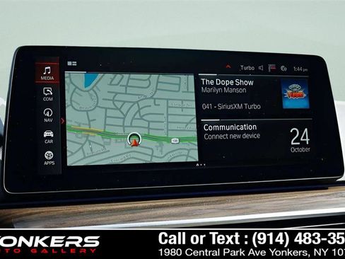 Used 2022 BMW 540i xDrive w/ Premium Package image 27