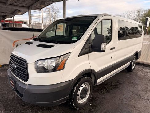 Used 2019 Ford Transit 150 XL image 8