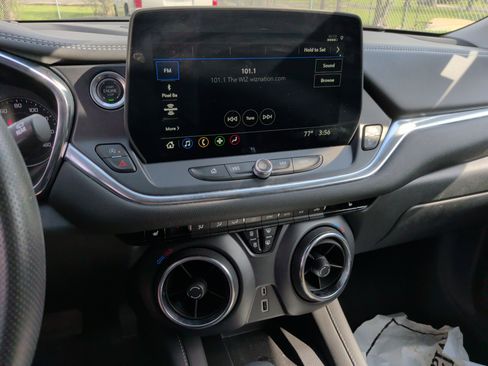 Used 2024 Chevrolet Blazer LT w/ Convenience Package image 22