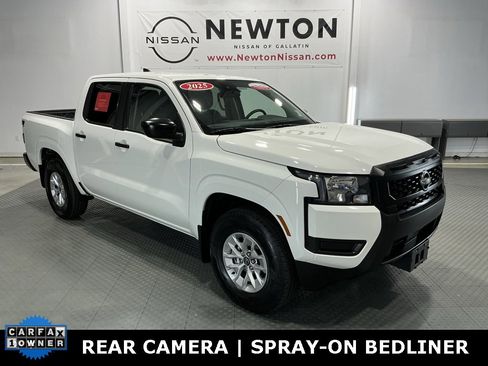 Used 2025 Nissan Frontier S w/ S Utility Package image 1