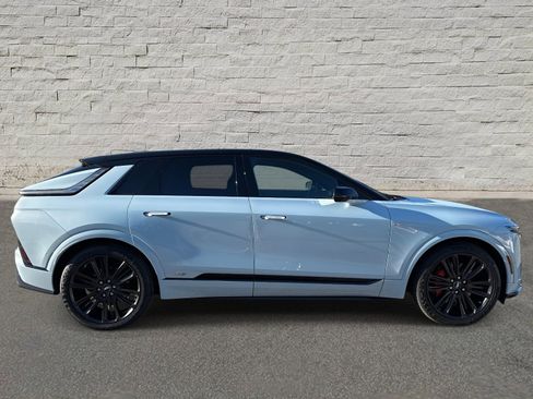 New 2026 Cadillac Lyriq V w/ Exterior Carbon Fiber Package image 6