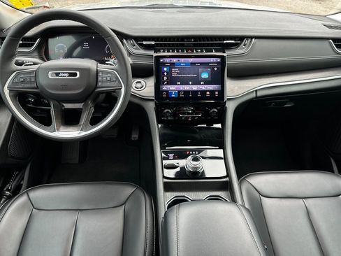 Used 2023 Jeep Grand Cherokee L Limited w/ Trailer Tow Group (B) image 14