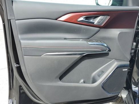 New 2026 Chevrolet Traverse Z71 w/ Enhanced Driving Package AWD/4WD image 19