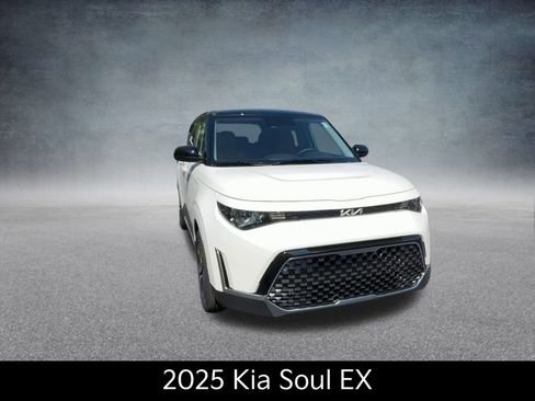 New 2025 Kia Soul EX image 4