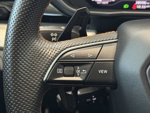 Used 2020 Lamborghini Urus AWD/4WD image 30