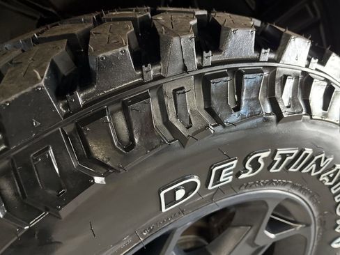 Used 2023 Jeep Wrangler Willys image 16