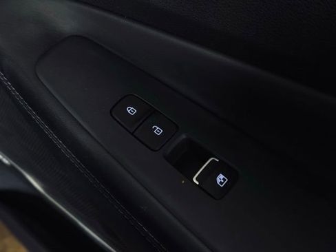 Used 2023 Hyundai Santa Fe Limited image 19