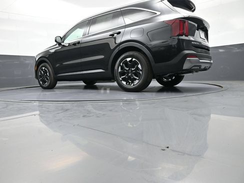 New 2026 Kia Sorento S w/ S Panoramic Sunroof Package FWD image 33